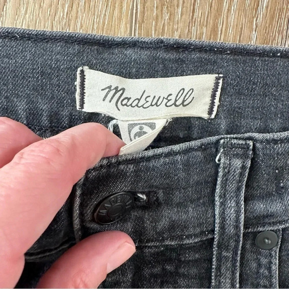 Madewell Women's The Perfect Vintage Crop Jean in Black Rinse Wash Size 27 GUC - Picture 6 of 9